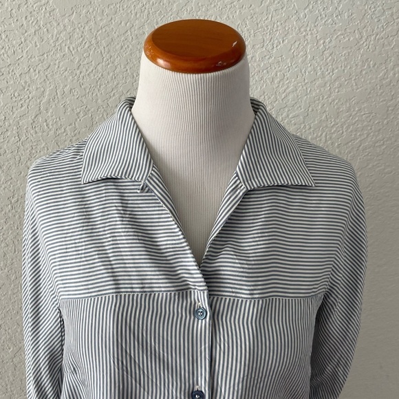 Weekend Max Mara Silk Striped Button Down Shirt - Picture 2 of 10